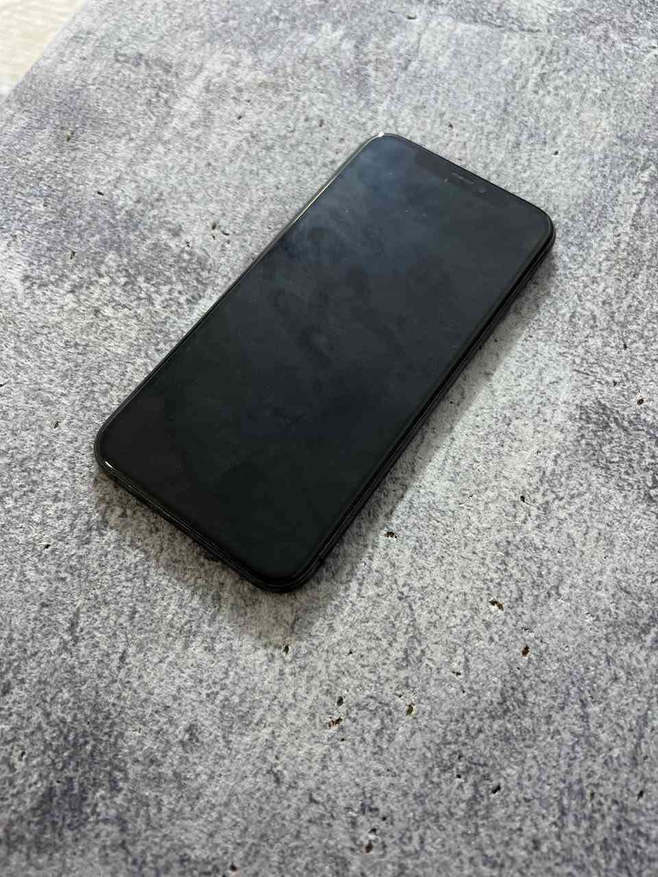 ايفون 11 برو فقط
ذاكره 256 بطاريه 79
ممبدل بي اي شي كله شغال بصمه صوت كامرات اتصال نت كله فول 
جهاز فقط بي نقطه سوداء صغيره كلش 
قيم واخذ السعر الي يعجبني ابيع
***********
مكاني بغداد او كربلاء
