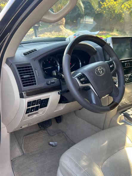 سلام عليكم 
لاندكروزر للبيع موديل ١٩ بريم مكفوله كفاله عامه رقم بغداد بسمي بيه بارد والباقي كفاله عامه ماشيه ١١٠ الف السعر. ٤٨٠ للاستفسار ***********
