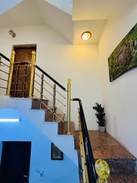بيت للبيع مساحه 100 متر واجها 6 و75 طابقين كامل فول طابو صرف   الطابق ...