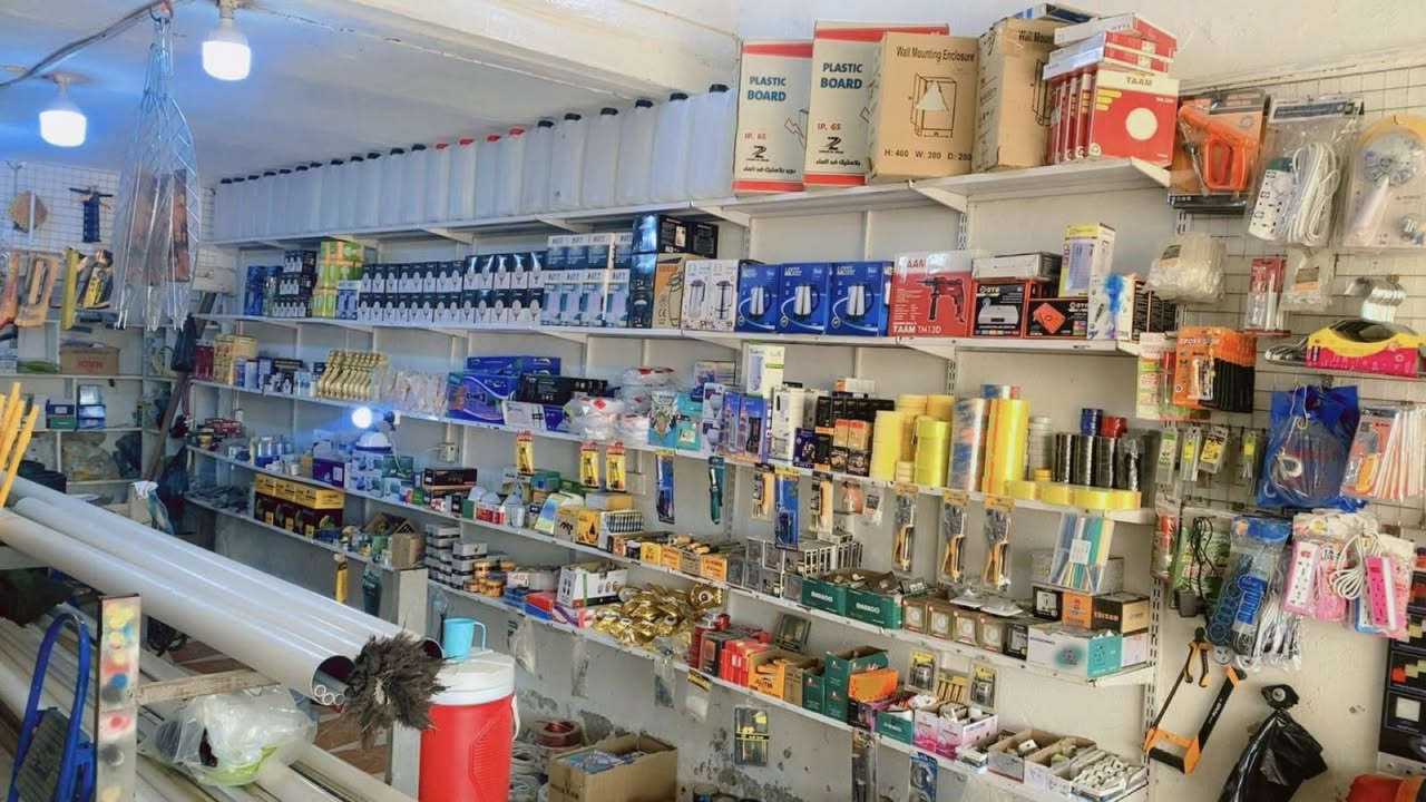 السلام عليكم محل كامل ابورمانه مقابل جامع بيت مخيلف سبب البيع عدم التفرغ طول المحل 11العرض4 التفاصيل اتصل وسهله***********أبو مهدي الدراجي
