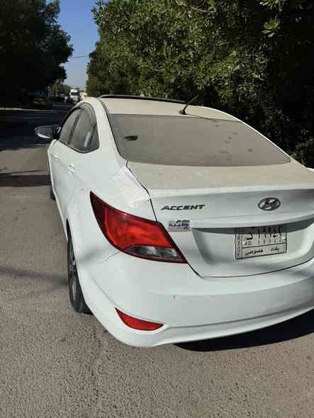 السلام عليكم 
اكسنت2016 السياره جديده لوك
مكفوله كلشي 
ماشيه 16 الف كيلو متر حقيقي شرط 
محرك كير صدر كله وضع الشركه
فحص 
سياره جديده جدا ارضيات الشركه بل جيس 
المواصفات فول 1/1 
فتحه سلايت 
اشاير مري 
داخل بيجي 
فول تحكم استيرن 
شاشه ايباد 
ويل حجم 16 تخم تاير جديد 
محرك 1600 
رقم بغداد
السعر133
مكان السياره بغداد زيونة 
رقمي***********
