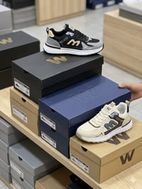 حذاء رجالي • مقاسات ٤٠-٤٤ • توصيل لكل المحافظات