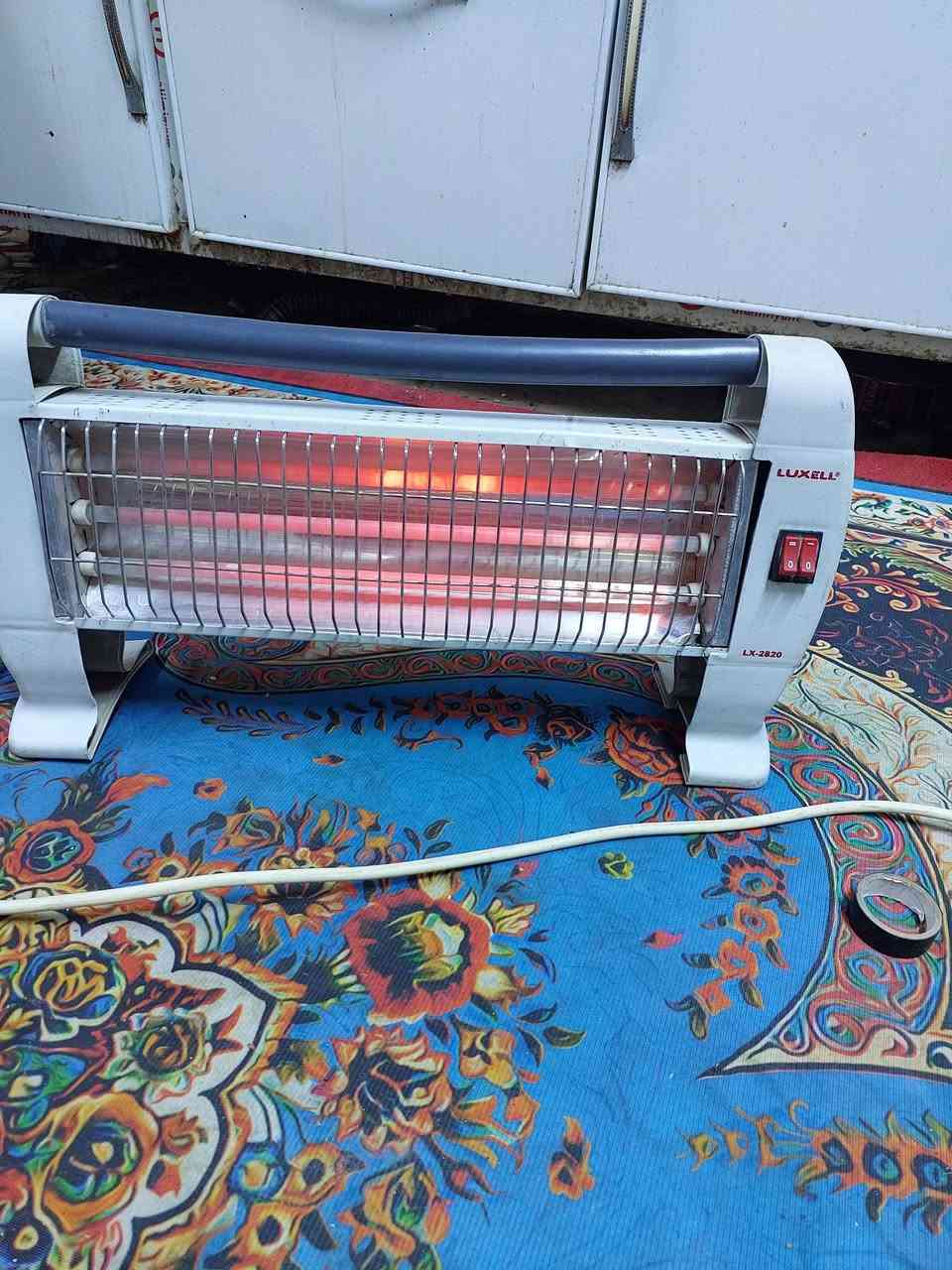 صوبات العدد 6 كلهن شغلات مابيهم نقص قفل 30 كلهن وغساله توشيبا ياباني الصلي شغاله غسل وتنشيف بس تنشيف بي صوت شويه قفل 20 السعر قفل بدون عمله ليحب يتصل ***********
