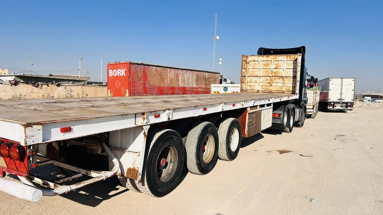 سلام عليكم عربانه عمل البيع شاصي 16دناكير لمانيه 16جتاف ابو 7مكفوله كفاله عامه لعربانه 
***********
