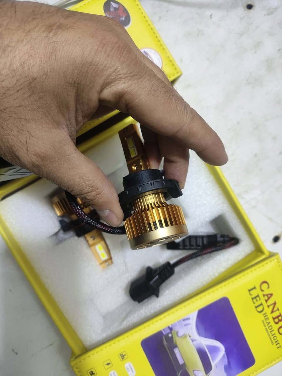 زنون كيا صول h13 ضمان 6شهور سعر 20الف فقط مكاني بغداد حي العدل ومتوفر توصيل أهلا وسهلا اخويه الغالي للحجز من امزون المعتصم يرجى ارسال رساله على وات ساب رقم الهاتف *********** 
توصيل لكل المحافظات 5الف فقط
