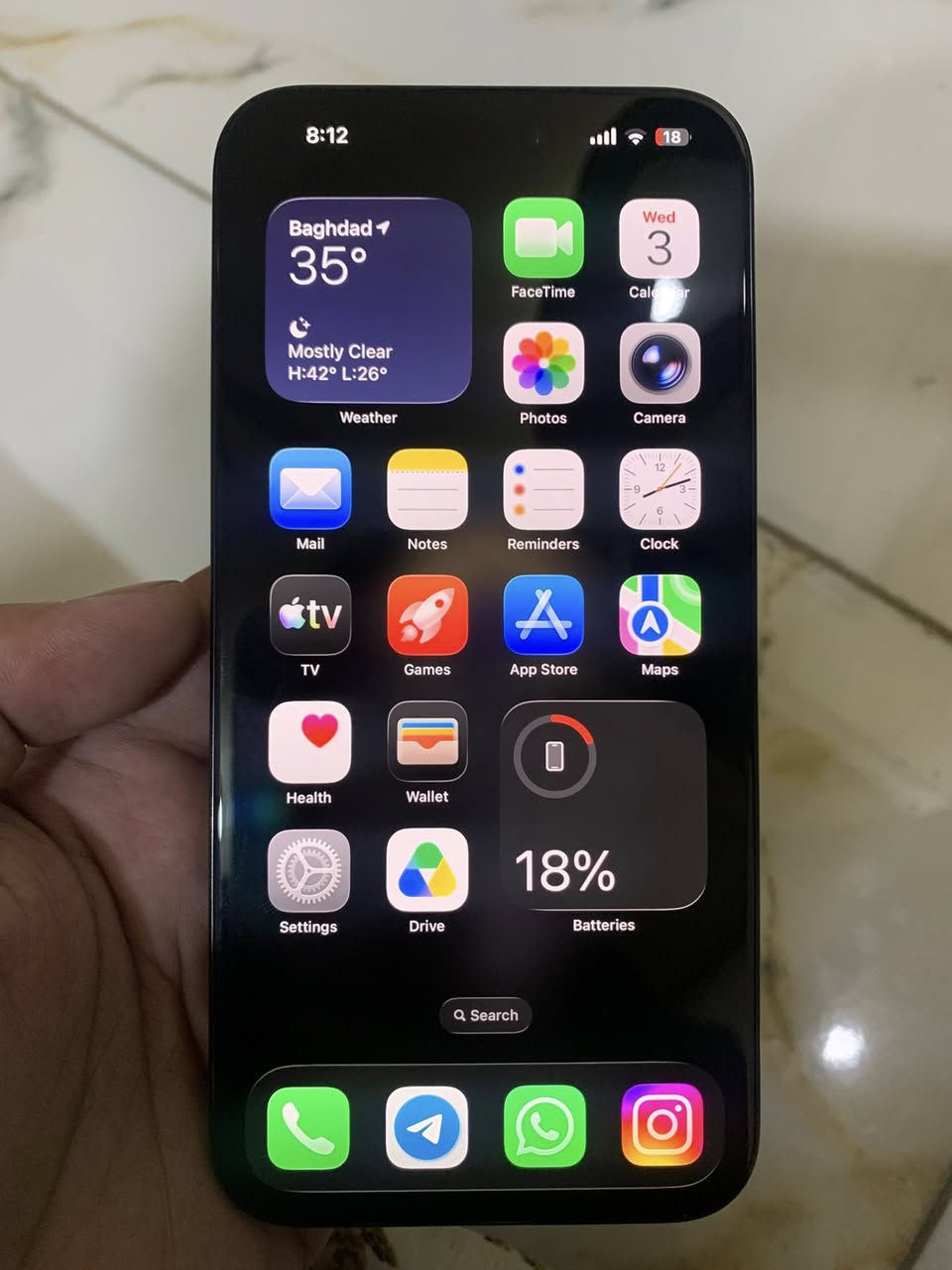 iPhone 15 Pro Max 256GB للبيع
لون أسود
 ذاكرة 256GB
 صحة البطارية 87%
 نظافة 100%
 استخدام مرتب جداً
 الجهاز بحالة ممتازة 
وياه غراض كاملة شاحنة وكارتونته

السعر: مليون و 150 الف

مكاني بغداد - البياع


**إذا كنت صاحب هذا الإعلان وتريد حذفه لأي سبب، رجاءا أرسل رسالة إلى الدعم الفني**