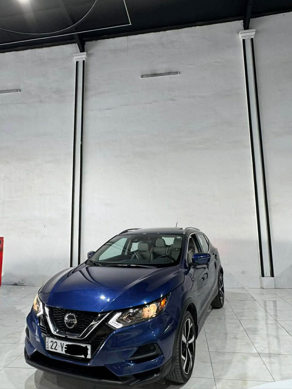 نیسان ڕۆگ (سپۆڕت)
مواسەفات: SL
مۆدیل:٢٠٢٣
سەیارەکە تەنیا بۆنیت و چاملغی بۆیاخە بێ ژۆرێ هەمووی بە شەرت.
فول فول مواسەفاتە (سلایت، بەسمە، برێک بەسمە، دەبل ئەکسل، ڕادار، کامیرە ٣٦٠ پلە، حەساس هەموو قەلبی، هەردوو کوشین گەرمی، سوکان گەرمی، ناو زەرد) سەیارەکە نمونەیە لە جوانی.

ژ.م: *********** أربيل, العراق
