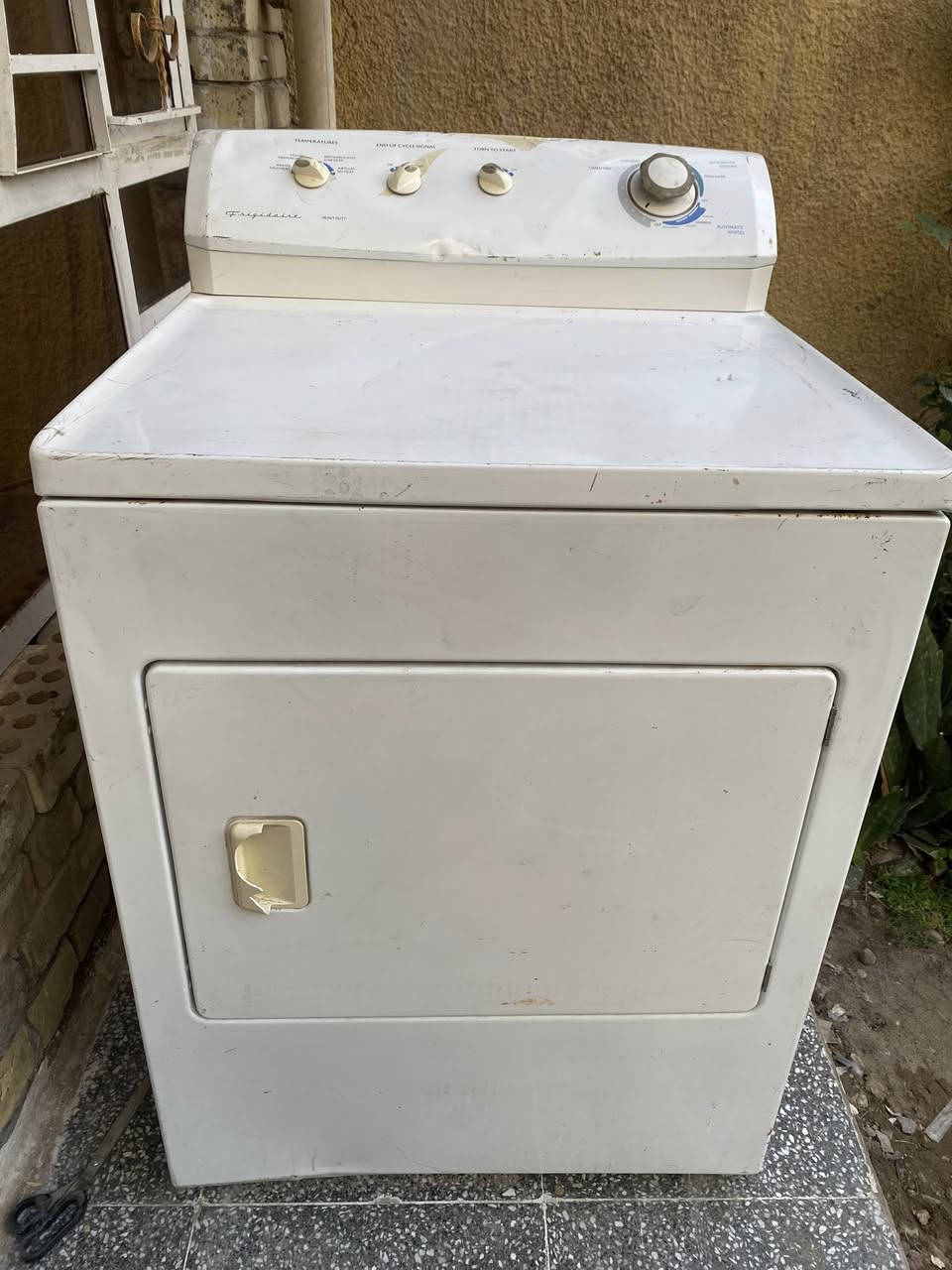 مجففات امريكي شرط الفحص   بغداد الزعفرانية للاستفسار ***********
