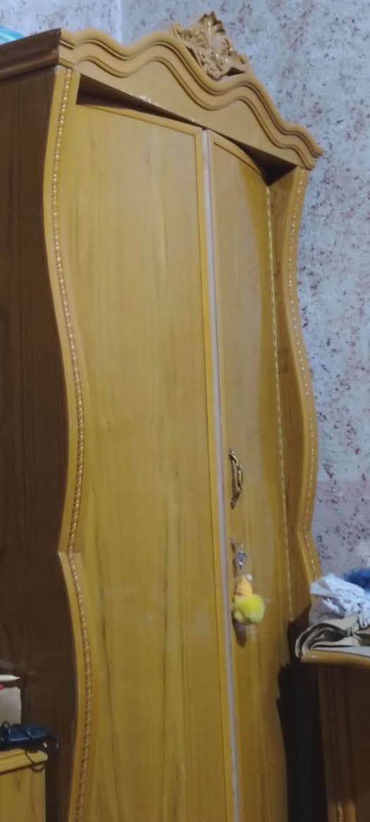 سلام عليكم غرفه صاج درجه اوله لبيع 1650وبيه مجال ***********
