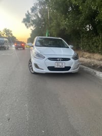 اكسنت 2016 خليجي بنرامه  كفله عامه  مكينه 1600  1/1 السياره نضيفه بمعن...