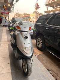 دراجه للبيع السعر٨٠٠التواصل هاذه الرقم 07822922890