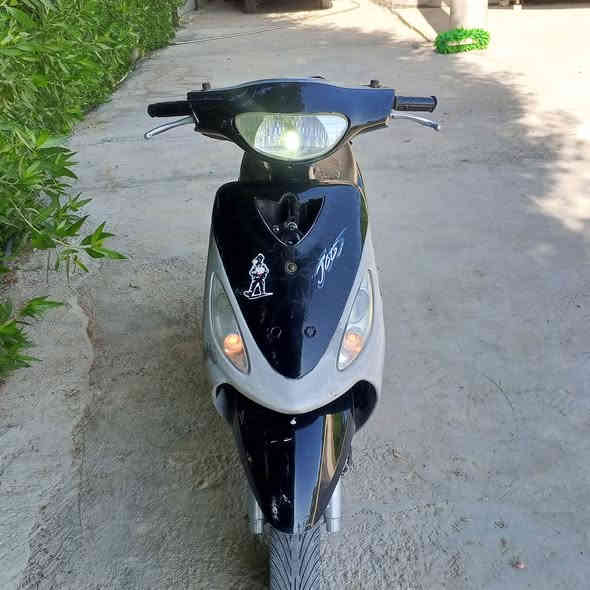 سلام عليكم دراجات مكس منغولي نضيفه وحلوه بس ريدله ترتيب بصيط مكن بابل حله ريدها ٥٠٠ وبيها مجل حك لجيه رقمي ***********،.@🫵
