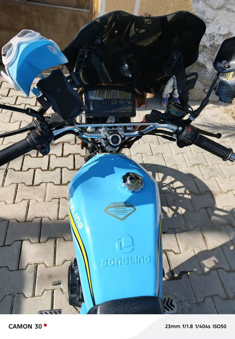 السلام عليكم دراجه سيفان محرك 200 الدراجه موديل 2026 استعمال شخصي ما مشتغله دلفري ابد السعر 850 وبيها مجال تأمرون امر *********** واتساب فقط
