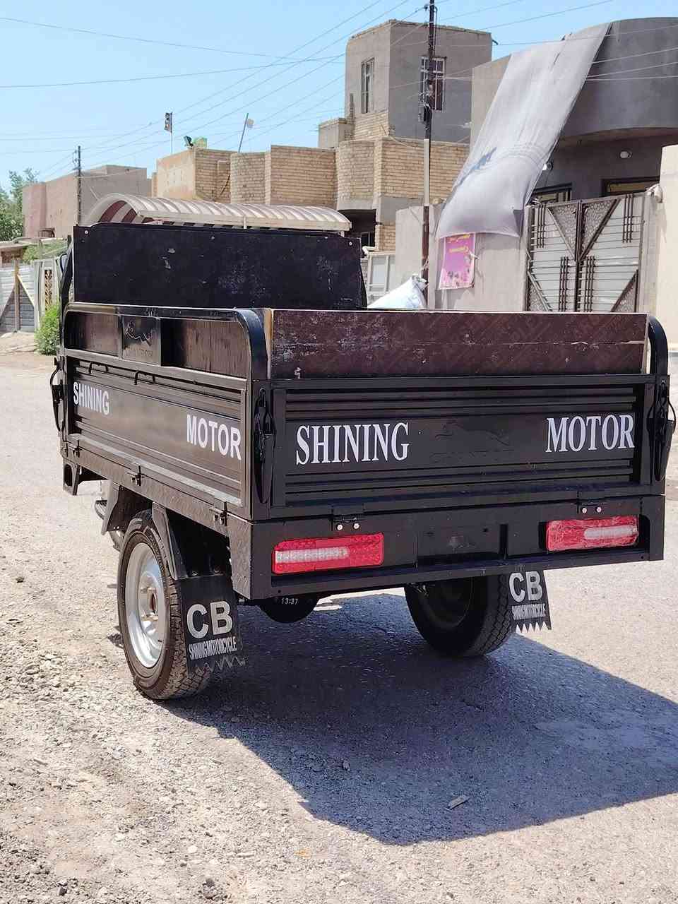 سلام عليكم ستوته البيع مديل 23   , صارلهه 20 يوم من نازله من حاويه السعر  الاتصال على الرقم ما عندي خاص ***********
