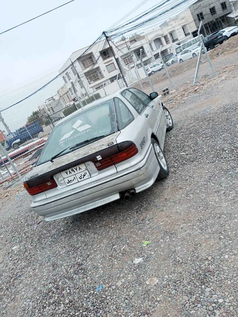 گلاند جانتە مۆدێل 1992
سەیارەکە خاوێنە 
 گێر و مەکینە بەشەرتە 
ناوی زۆر خاوینە 
سەنەوی 2025 بەسەر چووە 
5 وەرەقەی خرامە لەسەرە 
داوەی 35 لێ دەکەم
*********** أربيل, العراق
