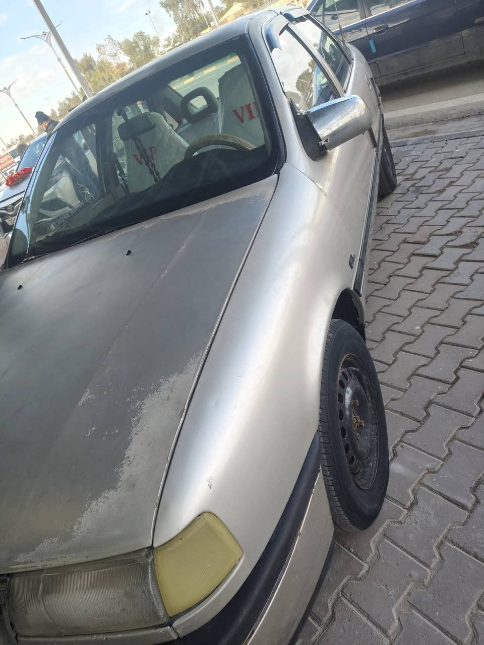 السلام عليكم اوبل فگترا حجم 16 دوش رقم كركوك للـ28. دفتر بانزين موجود بأسمي شرط التحويل والغرامات .گير عادي بالشرط محرك بي تبخير
السعر38 
للتواصل اتصل ***********
