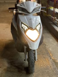 دراجه هوشا هندي للبيع  مفتوحه مره وحده رايمر  كلشي شغال بيهه ترايك وين...