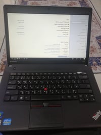 لابتوب جديد كلشي ماعرف بي الي يكول شكد سعره ماعرف شكد يفيدكم قيمو وبال...