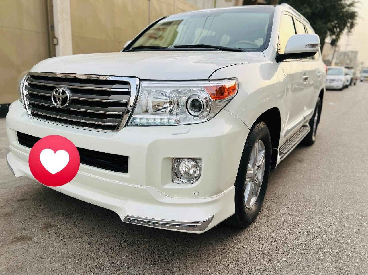 السلام عليكم للبيع لأندكروز موديل 2014 ابريم اصلي رقم بغداد  بسمي تحويل ثاني يوم مكفولة كفاله عامه
فول مواصفات 1/1
حساس امامي.                           السعر 315 $وبيه مجال بسيط
حساس خلفي
بصمه تشغل
بصمه اوبواب
فتحه سلايت
كشنات جلد اصلي
كشن كهرباء اتلاث حركات
محرك 6 سلندر
تشغيل عن بعد
8 ايرباك 
زراكات لايت 
مري شفط و قلاب 
مثبت سرعه 
سبعه راكب 
ثلاث قطع تبريد 
تحكمات ستيرن كامله 
شاشا كبيره
كامرة دوارة 
سياره مكانهه بغداد
وباقي مواصفات معروفه. 

ملاحظه: سياره بيهه بارد ب صفحه السايق 

ماشيه( 74) إلف حقيقي  
اللاستفسار على رقم ***********
ملاحظة أنا مكلف بالنشر فقط.
