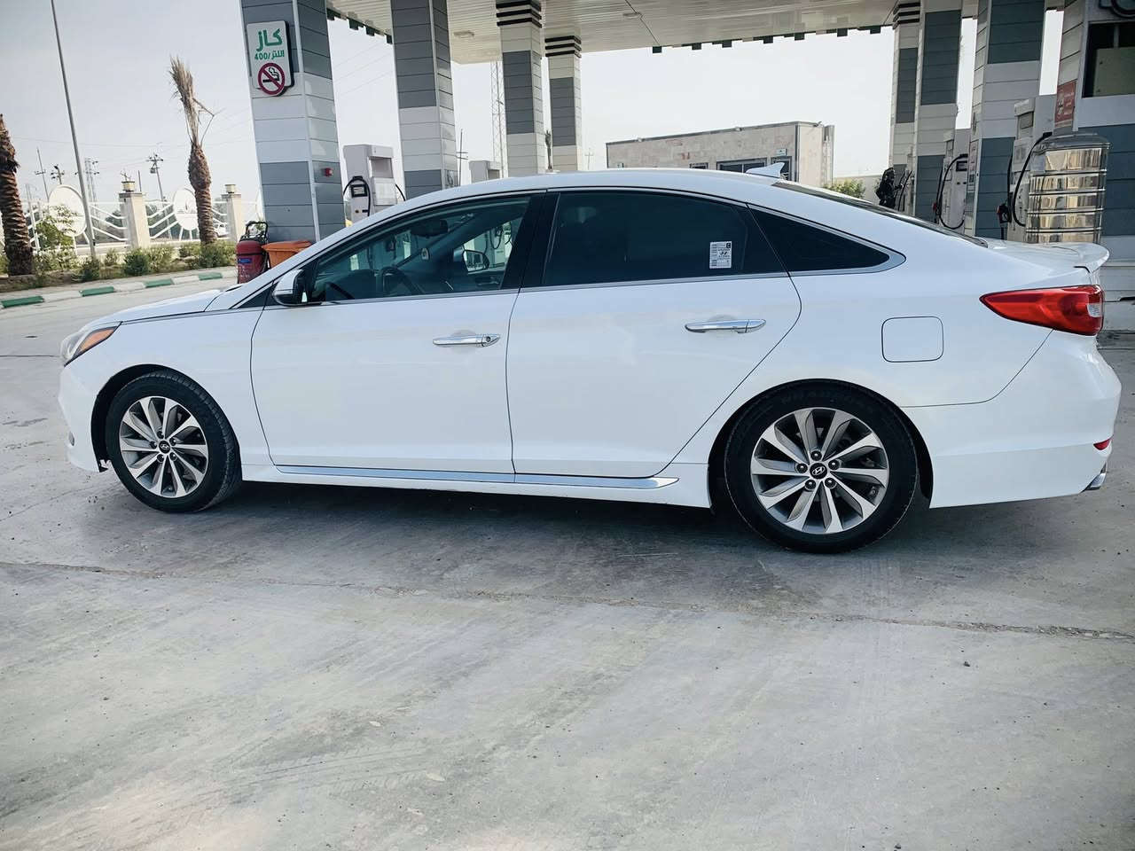 سوناتا 2015 SPORT
وارد امريكي محرك GDI
رقم ذي قار الدولي
ضرر جاملغ امامي نفسه مرجع بدون تبديل
ليبل واحد 
بيها رشات صبغ ربع جاملغات الخلفيه
اثر  شخوط بدون ضربه 
بسمي مشروع وطني 
فوول تحكمات 
شاشة +كاميرا دواره
مانع انزلاق
تخم تاير +ويل كب رياضي
تبريد +تدفئه بالكشن
كشن كهربائي
دبل كزوز
لد نهاري +لد ليلي 
لايت زنون
 حدادية جديده 
ادامة كامله ع السياره مسوي 
ماتخسر عليها كلشي جاهزه 
السعر 118 وبيها مجال
سونار موجود بيها  

***********
مكاني واسط الكوت 

وترهم مراوس ب اوبتما فقط 

اقره التفاصيل واتصل لي معجبه السعر يعبر المنشور الله يوفقكم 🌹🌹
