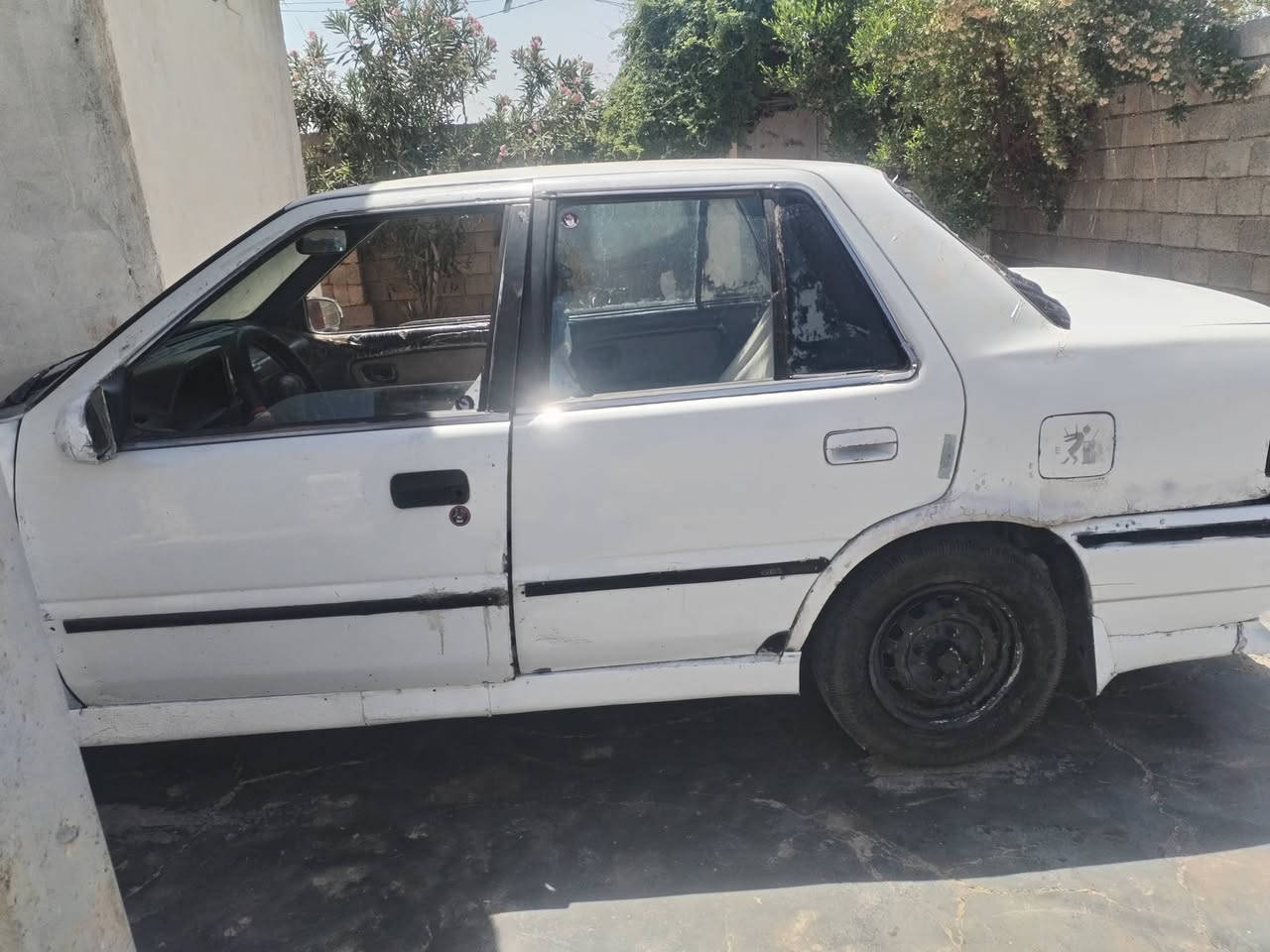 هونداي موديل ٩١ رقم ألماني شرط التحويل السعر ١٤ وبيها مجال العنوان مفرق شرقاط سياره جاهزه شقل وامش***********
