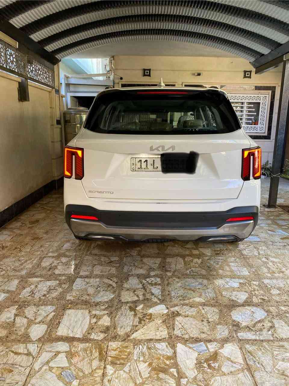 سورنتو 2024 سته سلندر ماشية 16 الف بانراما تشغيل عن بعد بصمة ابواب بصمة تشغيل كرسين كهربا بردات ابواب شاحن واير ليس  بسمي كفالة عامه عدا بارد قليل وما مبين بنهايت القمارة السعر 32 وبهة مجال 
***********
