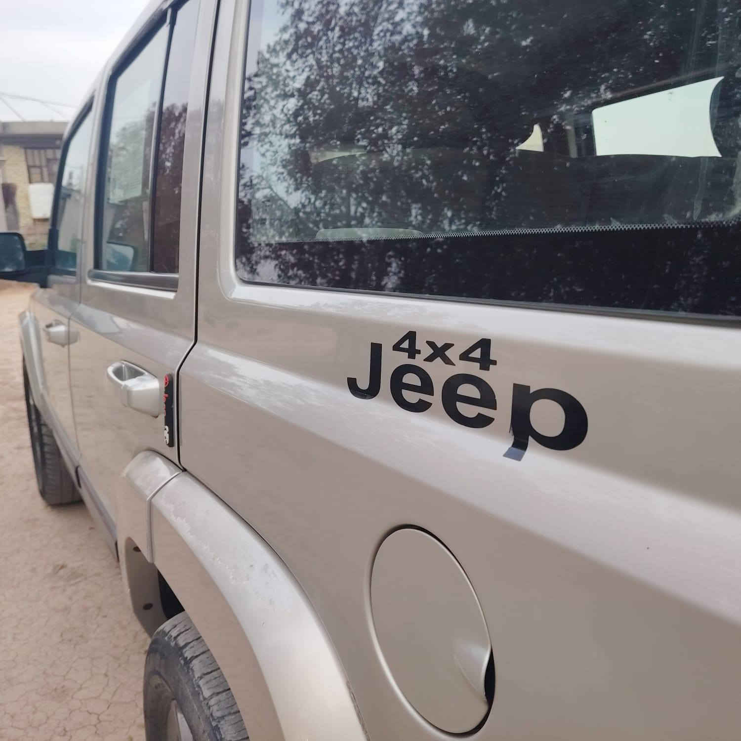 سلام عليكم جيب كومندر مديل الفين وسبعه لل بيع ريدهة 90وبيهة مجال بصيط هاذ تليفوني ***********
