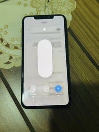 11 برو ماكس للبيع زيتوني اللون بطاريه 89 شرط مامفتوح   ذاكره 256  تك س...