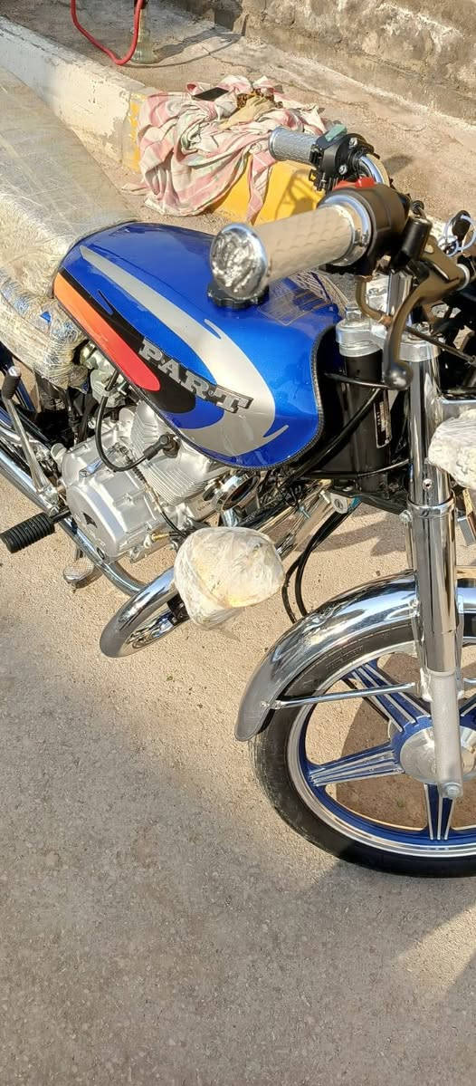 السلام عليكم دراجه بارت مدون اوراق موديل 2023 ناصريه مركز ***********
