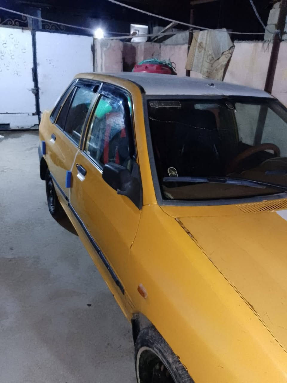 سلام عليكم سايبه مديل 13رقم صدامي مكينه بيه خيط تبخير فقط لسياره نضيفه كلش تخم تايرات جدد حداديه 100/90 لسياره كلش حلوه وماناقصها شي مكان بصره ابو الخصيب لسعر8وبيه مجال قليل مكاني بصره ابو الخصيب للتواصل ***********
