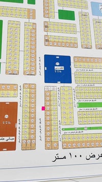 للبيع قطعه تجاريه  شارع 30 متر نافذ على شارع 100 السعر 18 للستفسار 078...