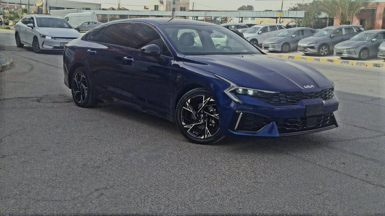 سلام عليكم K5 لبيع مديل ٢٥ فول عده الفتحه صور الحادث موجود بل منشور السعر ١٤٥
فقط اتصال *********** مكلف بل نشر
