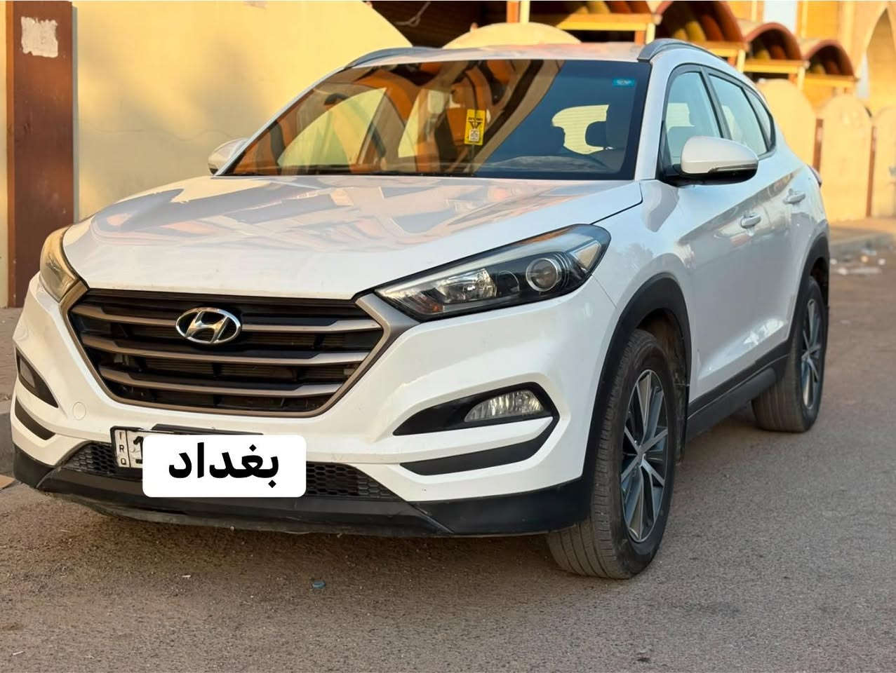 السلام عليكم توسان خليجي 2016 رقم بغداد الجديد سياره نضيفه وجاهزه مكفوله عده شبرين صبغ سياره مال بيت استخدام شخصي محرك وكير مكفولا السعر اخوان 148 مجال بسيط
محرك 2000دوش
تبريد قطعتين
انظمه قياده
تحديد مسار
كامره حساس
مري شفط 
اشاير بل مري 
حاكيه بلوتوت
مكان سياره بغداد لاستفسار ***********
