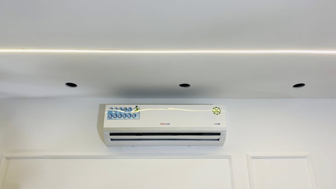 بعد عمل وانجاز فتحات بايبات دفن لبيت طابقين ٣٠٠ متر
تم تجهيز مجموعة سبالت طنين انڤيرتر 
تنصيب

كركوك-حي عدن مجمع الامل السكني⬇️

هاتف ***********
هاتف ***********
