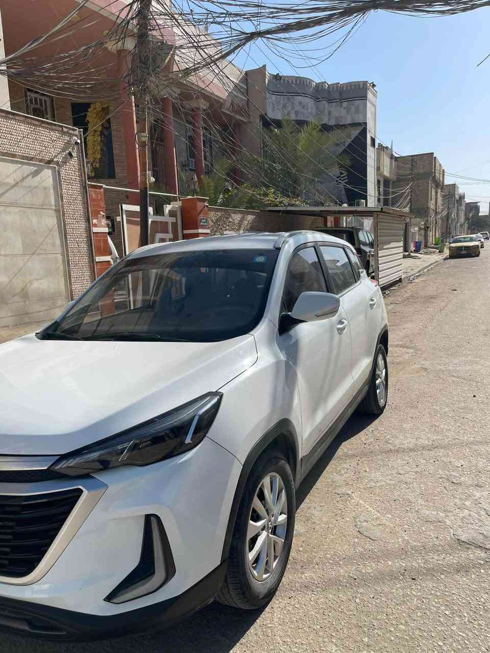 السلام عليكم 
بايك X35 للبيع 2023مطلوبه استقطاع مباشر ع الماستر
مكفوله كفاله عامه شرط سونار ماشيه86
شاشه كبيره 
تحكم ستيرن 
كامره دواره
سايد بريك بصمه
حساس خلفي 
لد امامي
ويل كب 
والباقي المواصفات المعروفة 
السياره كلش نضيفه مثل ما موضح بصور 
مكان السياره نجف  
*********** النجف, العراق
