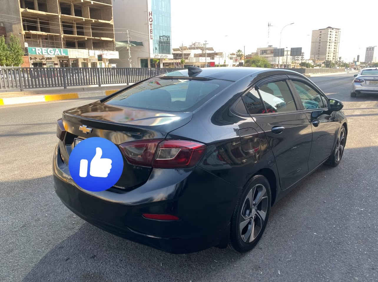 السلام عليكم
شوفر كروز موديل 17 رقم اربيل باسمي 
كير محرك تبريد جديد 
حدادية مالته 80 %
بيه خمس قطع جاملغين امامي وبنيد مغلف فابلون اصلي نفس الون 
والصندوك هم جارد ومغلفة وجاملغ خلفي بجهة السايق جارد 
والباقي كله مكفول أبيه حزام حتى ماتعبك ولاتعبني وكلشي موضح 
السعر 70 وبيه مجال مكانه فلوجة 
***********
