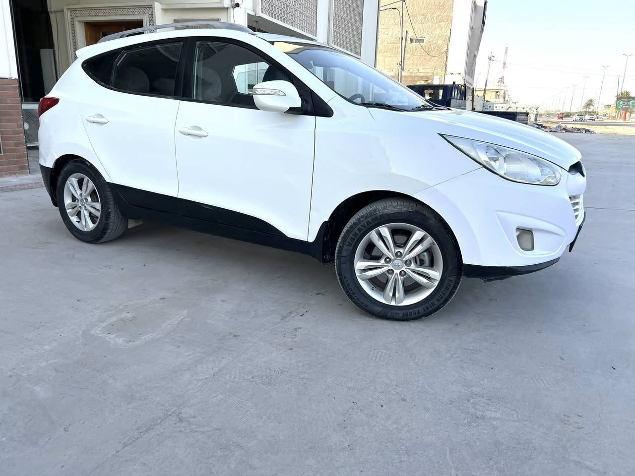 توسان. 2012.   خليجي.    رقم بابل.   تحويل مباشر 

صبغ قطعة وحدة فقط.     محرك 2000. دوش.  

مواصفات. نص.  فول.    

للبيع    السعر.  140.       ***********
