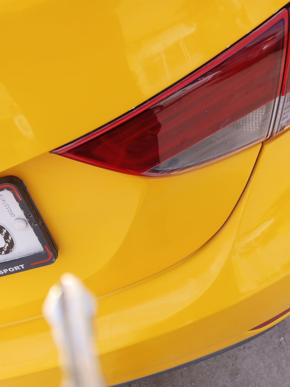 بقلايه النترا 2015 او 2016 اصلي بس اللي عالشنطه اذا الزوج اصليات للبيع الزوج 50


**إذا كنت صاحب هذا الإعلان وتريد حذفه لأي سبب، رجاءا أرسل رسالة إلى الدعم الفني**