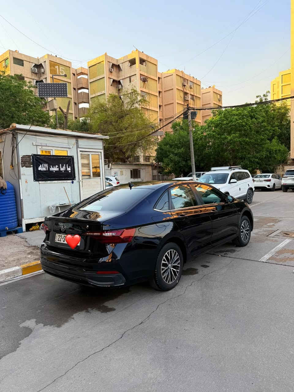سلام عليكم جيتا موديل 23 سياره نضيفه وارد امريكي حادثه موضح بصور بنيد طاير عل حافه قماره بيه قطع صبغ سياره مواصفاته معروفه نص فول سياره كل نقص مابيه كامله رقم اربيل مكاني بغداد رقمي *********** سعره 125 وبيه مجال بسيط جدا
