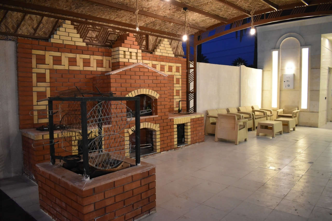 الى عوائلنا الكريمة تعلن مزرعة الخيزران عن  استقبال  الحجوزات على مدار الاسبوع لسفراتكم ومناسباتكم بنظام شفتات او يوم كامل
مكان مناسب جدا للعوائل نظافة وخصوصية 
ومساحة خضراء  واجواء طبيعية هادئة
موقع المزرعة في الدورة عرب جبور بالقرب من نهر دجلة
المساحة نصف دونم
غرفتين نوم
صالة 12م ×7.5
مطبخ 
حمامات داخلية وخارجية 
جلسات 
مسبح 12م ×6
مسبح اطفال 
جلسة مسبح
باربكيو 
كراج كبير
كهرباء وانترنت 24 ساعة
للحجز والمعلومات 
*********** وتساب
مزرعة الخيزران
#الشعب_الصيني_ماله_حل😂😂 #girl #مزارع #عرب_فوتو #fyp
