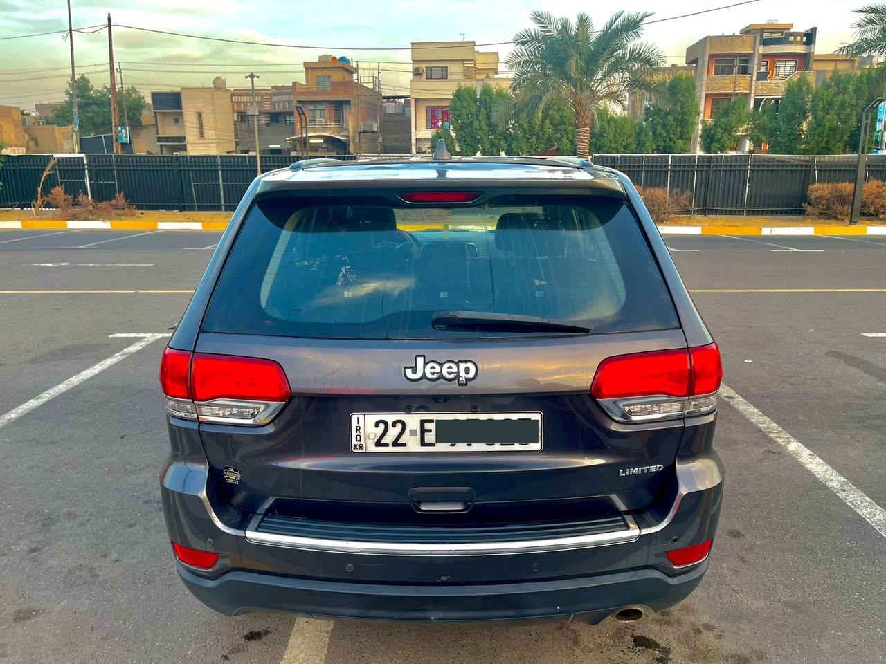للبيع…
بسعر مناسب جدااا

Jeep 2021 limited
فور ويل 4*4
ماشية 45 الف ميل
رقم اربيل الجديد تحويل ثاني يوم
السيارة بدون ضربة 
حادثها سرقة ٧ قطع وكل القطع راجعة نفس اللون عدا البنيد
مواصفات:
-داخل جلد اسود
-شاشة كبيرة كار بلي
-تدفئة ستيرن وكشنات
-رادار جانبي
-حساسات خلفية
-رادار خلفي
-جنطة كهرباء
-لايت امامي زنون
-فتحة سقف
-فور ويل 4*4
-تخم تايرات جديد

السعر:200 ورقة

واتساب او اتصال: ***********
