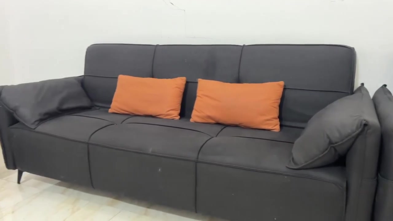 تخم نظيف مابي ضرر ب٣٥٠ وبي مجال
ينفتح يصير سرير وكوشاته وياه


**إذا كنت صاحب هذا الإعلان وتريد حذفه لأي سبب، رجاءا أرسل رسالة إلى الدعم الفني**