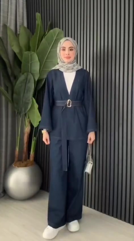السلام عليكم اخر قطع بالبيج عليها تخفيض الجينز الكوباي بدل ال٦٥ صار ٤٥ والستره الجوزي ٣٥ بدل ٤٥ والستره البيجي ب٤٥ بدل ال٦٠ والقاط الأسود بدل ال٧٥ صار ب٦٥ والترانشكوت ٦٥ بدل ال٧٥ والإكسسوارات الأطقم ام العشرين صارت١٥ وأم ال٣٠ صارت ب٢٥ والتراجيات الوحده بدل الخمسه صارت ب٣٠٠٠ والسوارات بدل العشره صارت ب٧٠٠٠ للإستفسار على الواتس اب البيج ***********
