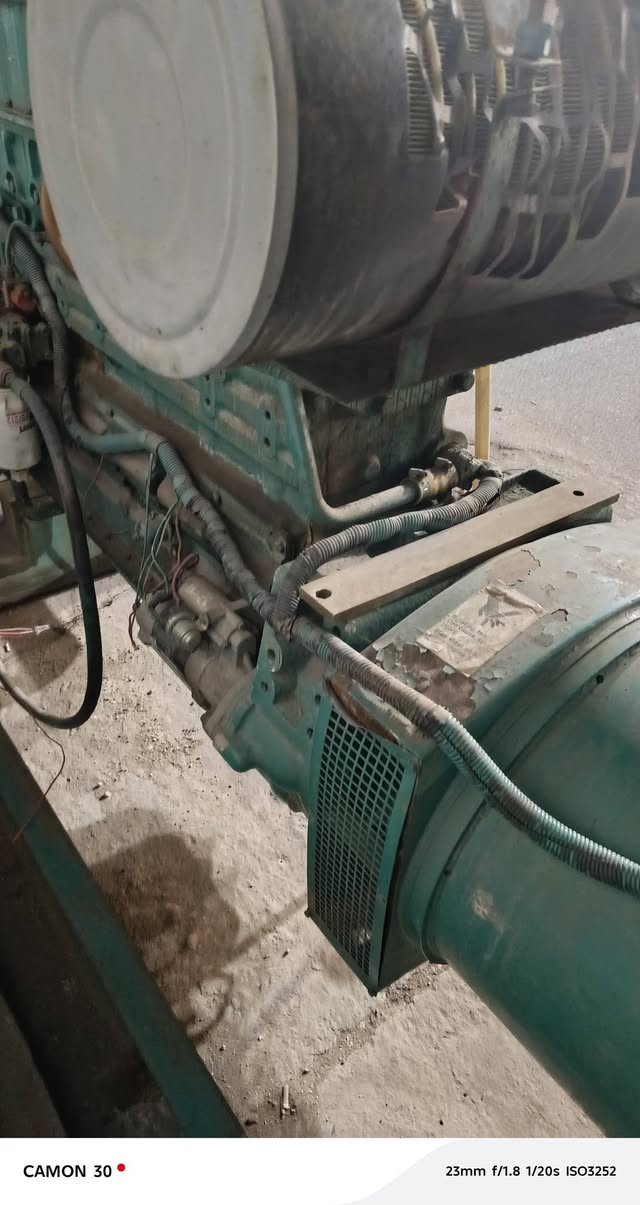 السلام عليكم للبيع كمنز 5نص مولد ابلادي امريكي غير مشتغل بالعراق شرط نظافه 100/100 استندر كام شفة جبر) توليد350 كيفي مكان بغداد تواصل) ‏‪***********‬‏
