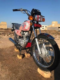 دراجة • اوراق سكنر • 20026