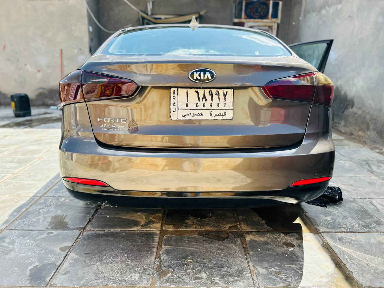الهم صلي على محمد وال محمد
للبيع كيا فورتي 
موديل2016 
محرك 2000 دوش  كير AT المرغوب كير مكينه مكفولات  (حادث فقط بنيد مبدل) شواصي برانكيت سليم بدون تعمير او صبغ وباقي السياره مكفوله من الضربه والتبديل والصبغ والخياس ماشيه 100 رقم بصره راعيه هنا بل ناصريه موضف تحويل ثاني يوم تحكم ستيرن  شاشه تحكم واشاير بل مرء نظام ايكو +مانع انزلاق + كروس مثبت سرعه  كامره خلفيه سنتر لوك منضومه زنون عالي ناصي نهار تبريد حداديه كله جديد مكاني ناصريه ***********
