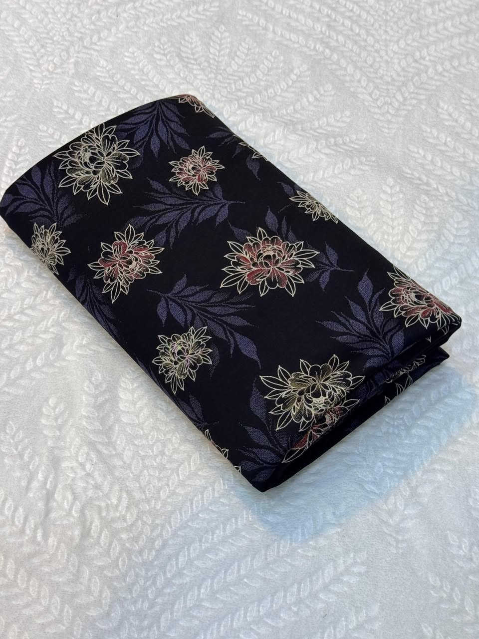 سلام عليكم 
صوف السعر10
كشمير8الف
للتواص ***********اتصل او واتس اب
