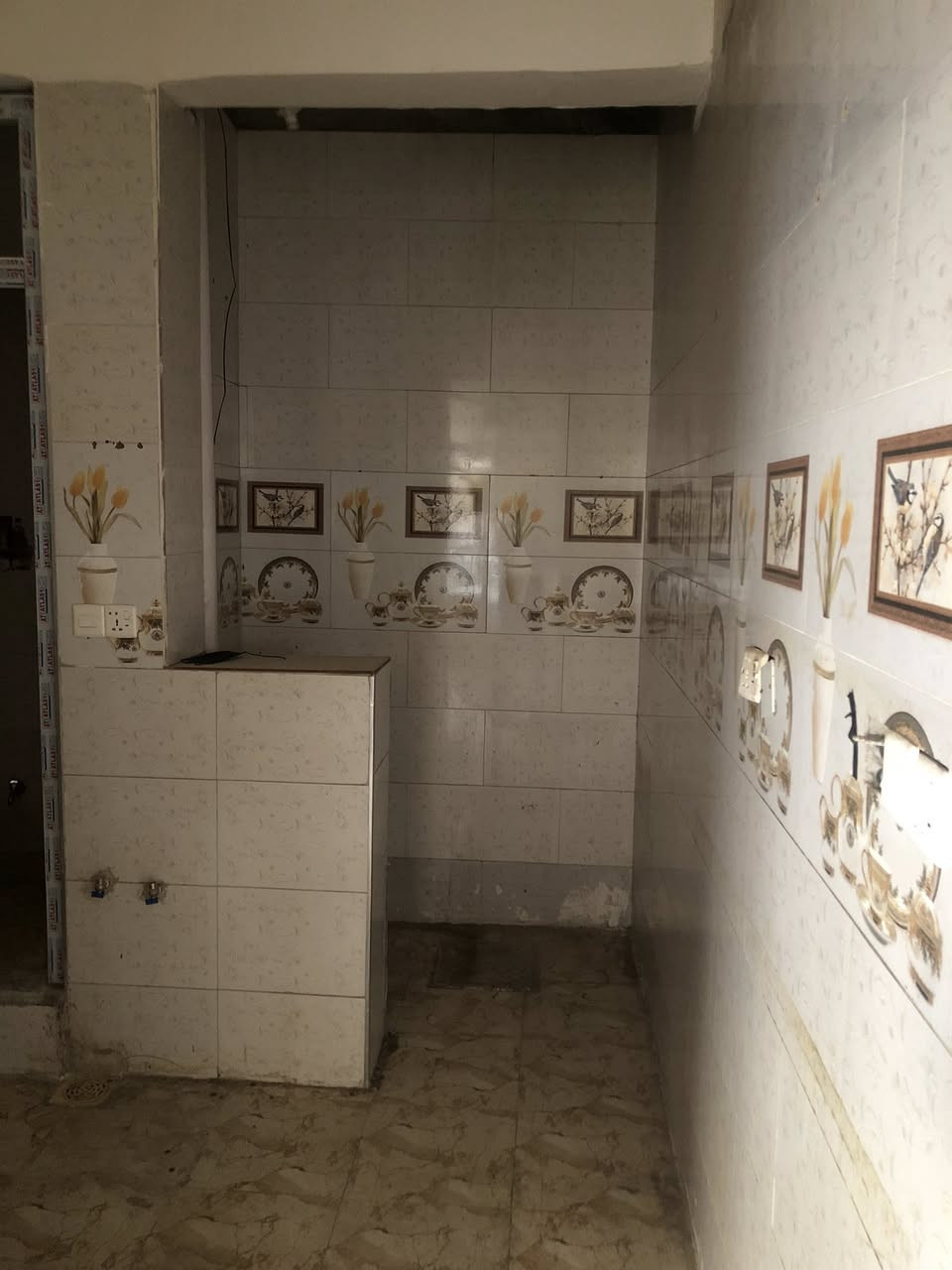 دار للإيجار يحتوي على غرفتين واستقبال 
العنوان :الشعب/العقاري الثانية
السعر:350 
للاستفسار:***********مكتب الظلال للعقار
