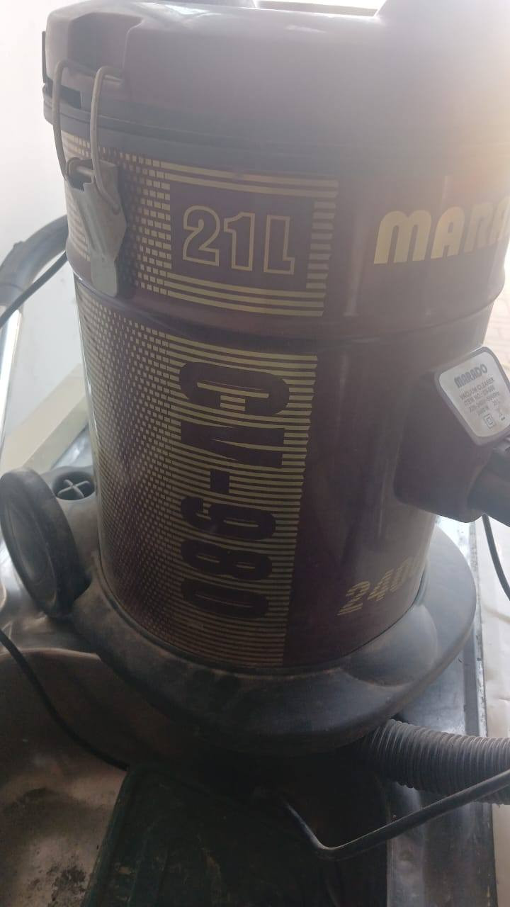 مكنسه كهربائي وعجانه حجم جبير ١٠ كيلوات للبيع مكان الحسينيه


**إذا كنت صاحب هذا الإعلان وتريد حذفه لأي سبب، رجاءا أرسل رسالة إلى الدعم الفني**