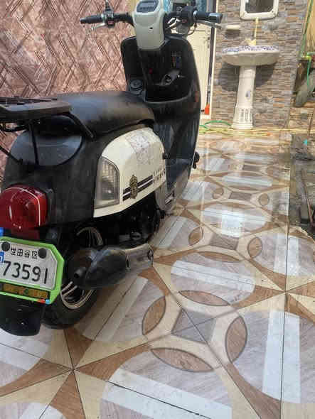 بوليسي. بلاد  كلشي عل بلاد نوزل تزويد خارجي مفتوحه ولفات فقط سعر800 مكينه خرسه كلشي شغل مابيه نقص مكاني بصره ابي لخصيب وتسابي ***********
